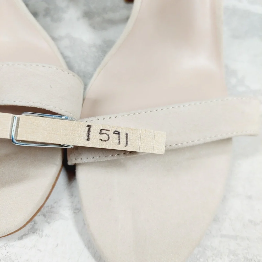 NEW BP. Lula Block Heel Slingback Suede Leather Beige Sandals i591
